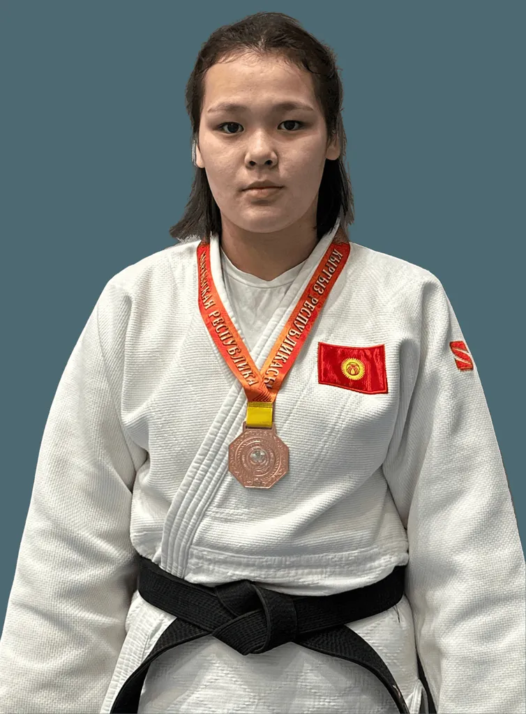 Акмаржан Турдажиева